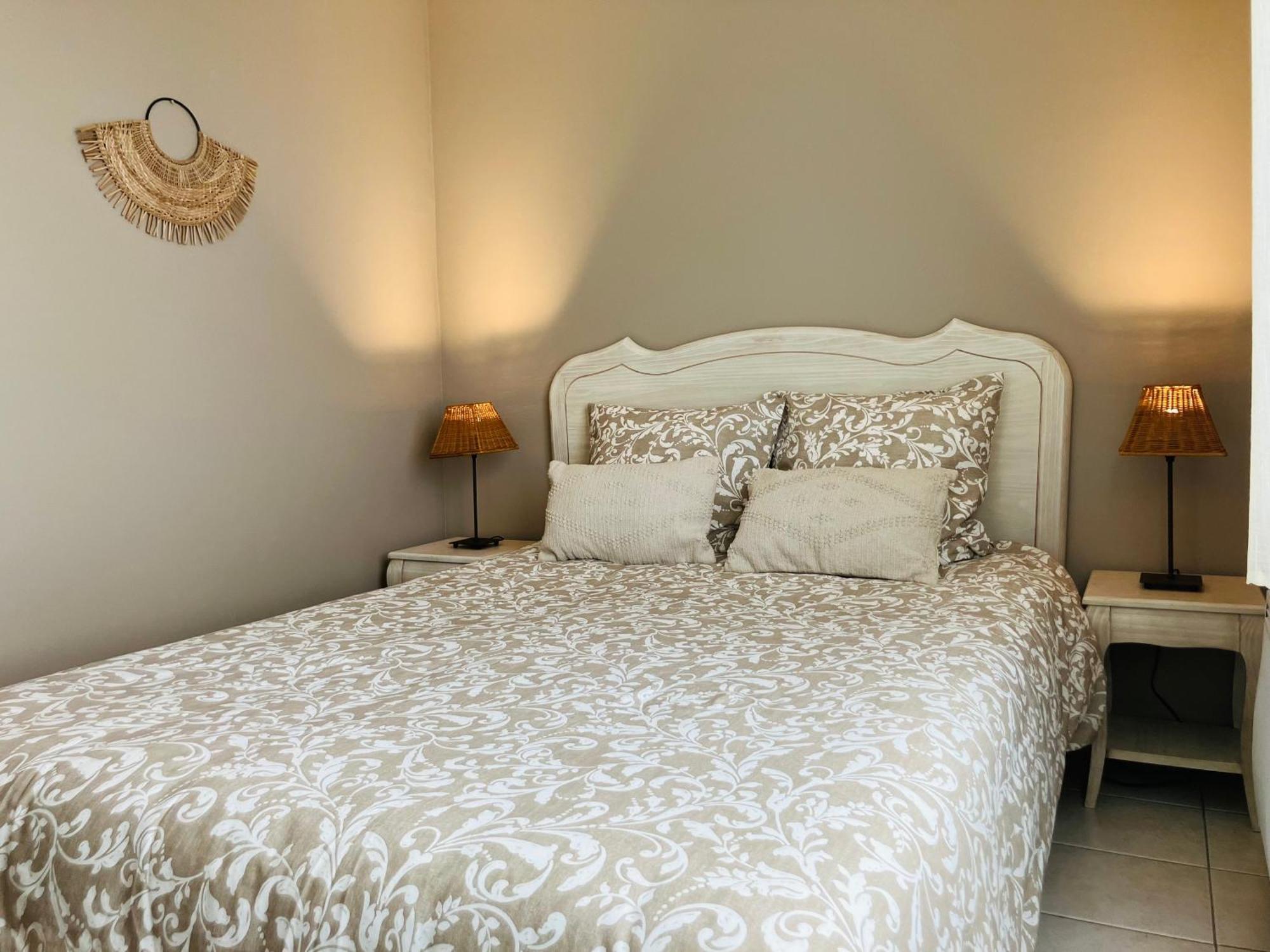 Appartement Vue Magnifique Sur Les Alpilles, Residence Avec Piscine Paradou Extérieur photo